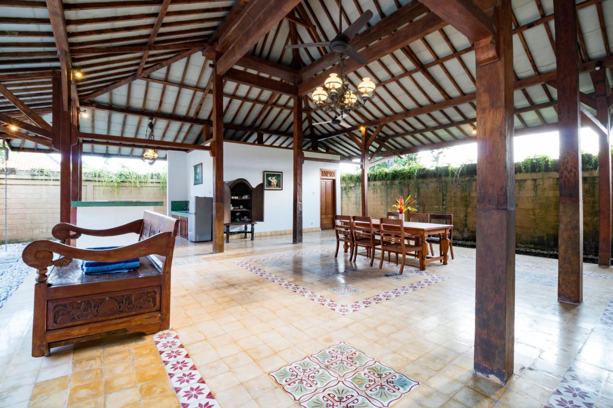 Bali Royal Heritage Villa سمينياك المظهر الخارجي الصورة