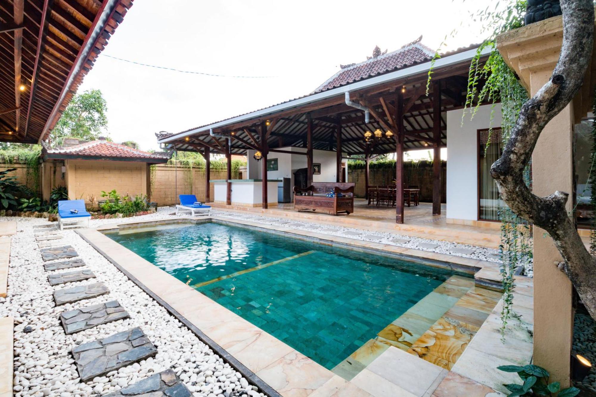 Bali Royal Heritage Villa سمينياك المظهر الخارجي الصورة