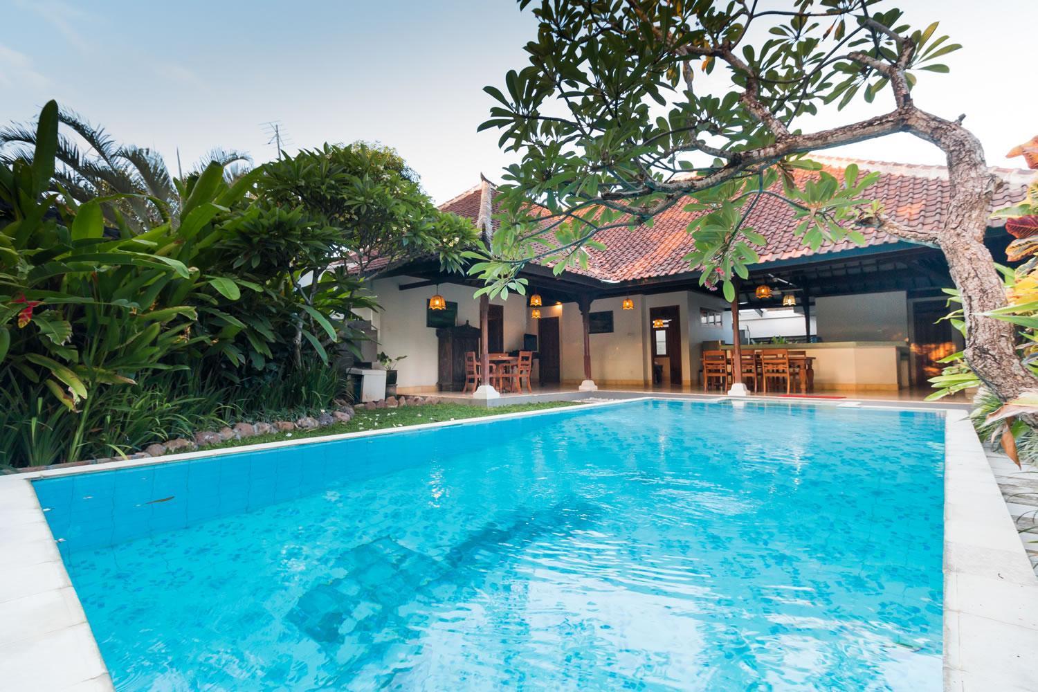 Bali Royal Heritage Villa سمينياك المظهر الخارجي الصورة