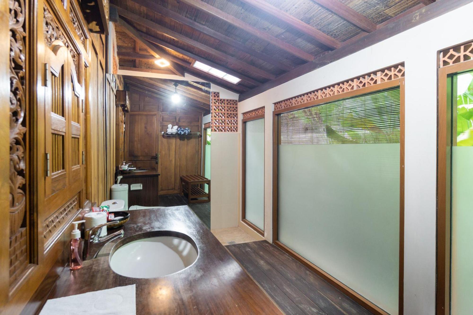 Bali Royal Heritage Villas سمينياك الغرفة الصورة